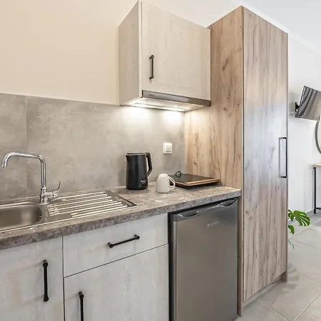 Apartament Garden Alikes
